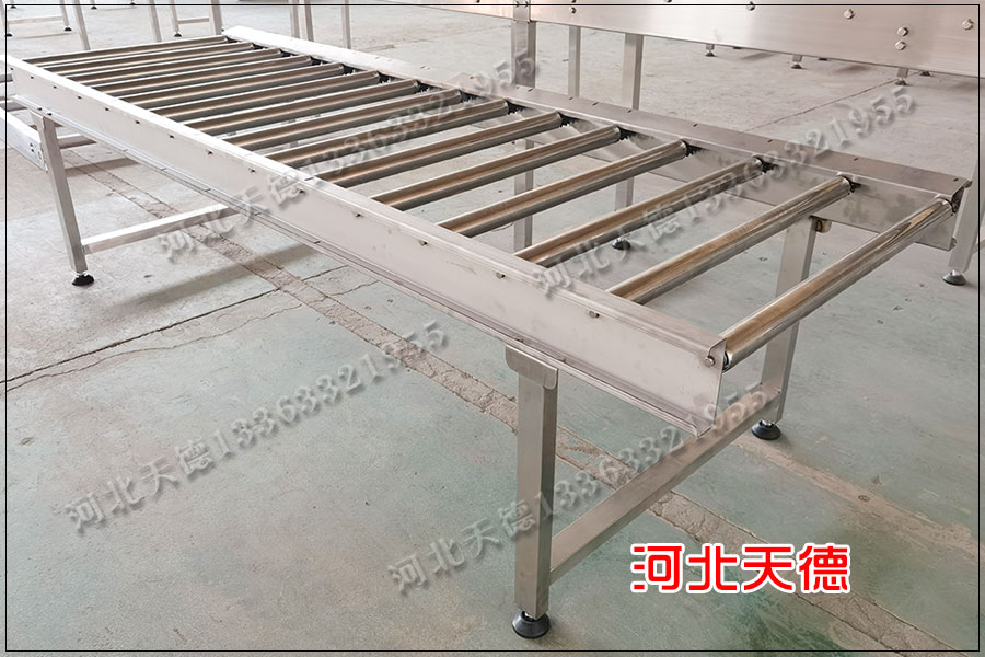 滾筒輸送機