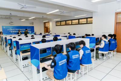 浙江軟件開發新篇章 省職業院校技能大賽高職組“應用軟件系統開發”賽項在浙工貿成功舉辦